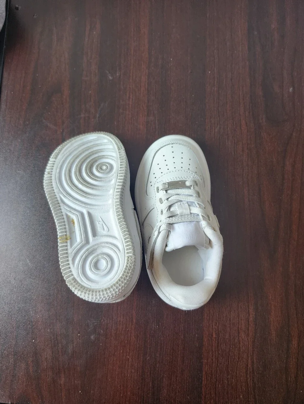 Nike Kids White Low-Top Lace-Up Sneakers